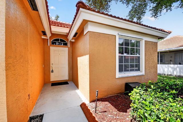 1084 Aspri Way, Riviera Beach, FL 33418