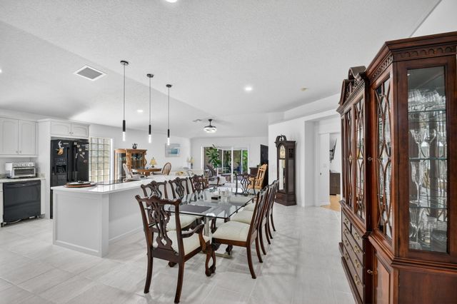 1084 Aspri Way, Riviera Beach, FL 33418