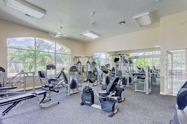1084 Aspri Way, Riviera Beach, FL 33418