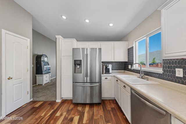 17240 Desert Lake Court, Reno, NV 89508