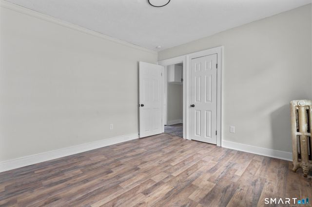 16 Oak Street, Norwich, CT 06360