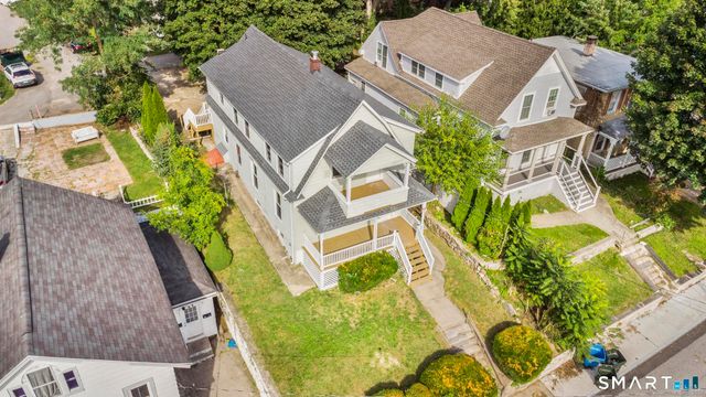 16 Oak Street, Norwich, CT 06360