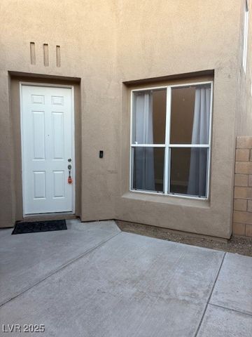 9158 Aqueduct Street, Las Vegas, NV 89123