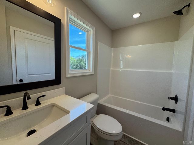 604 Stratford Road, Concord, VA 24538