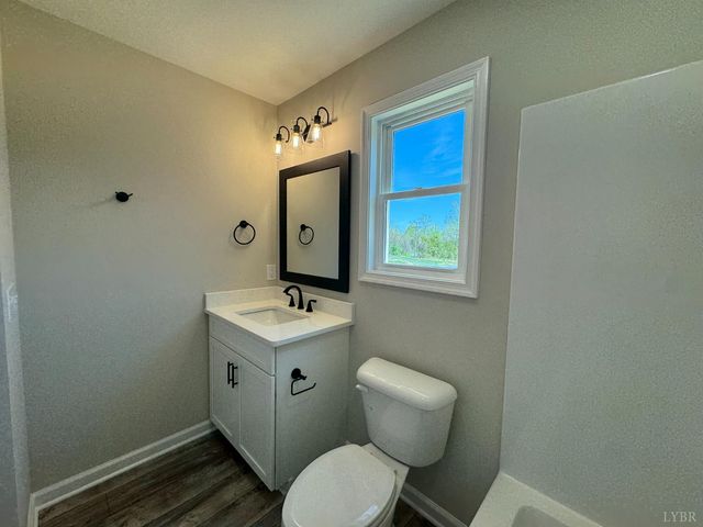 604 Stratford Road, Concord, VA 24538