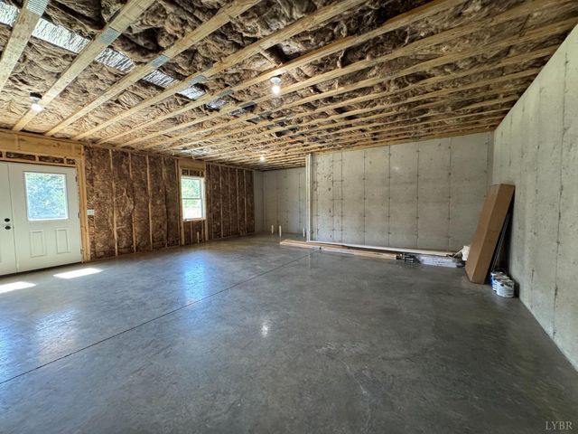 604 Stratford Road, Concord, VA 24538