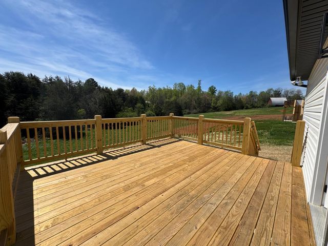 604 Stratford Road, Concord, VA 24538