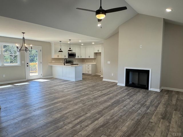 604 Stratford Road, Concord, VA 24538