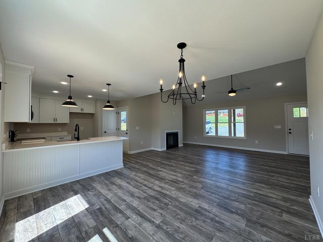 604 Stratford Road, Concord, VA 24538