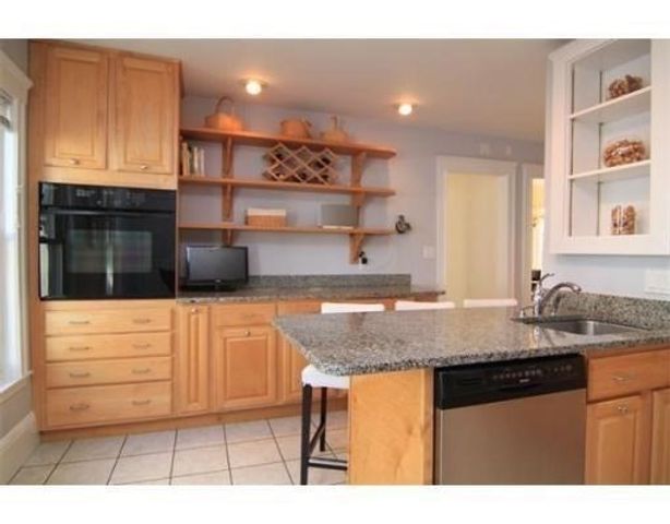 25 Saint Clements Street 1, Medford, MA 02155