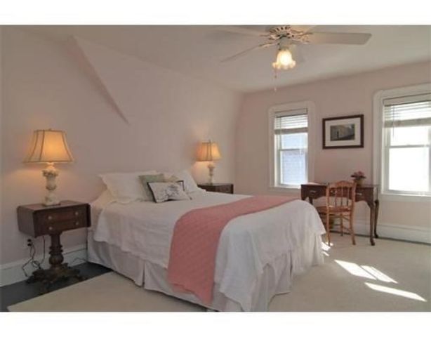 25 Saint Clements Street 1, Medford, MA 02155