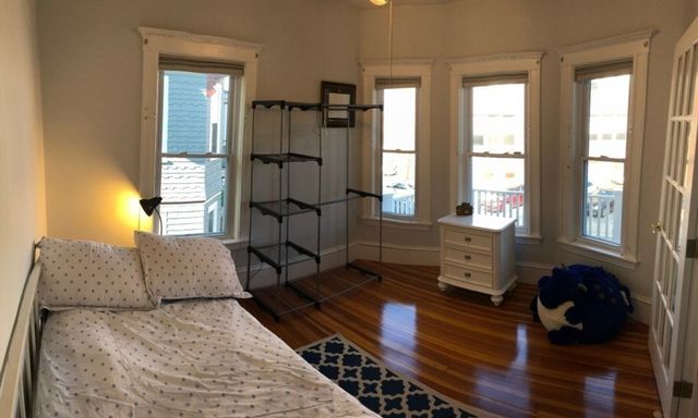 25 Saint Clements Street 1, Medford, MA 02155