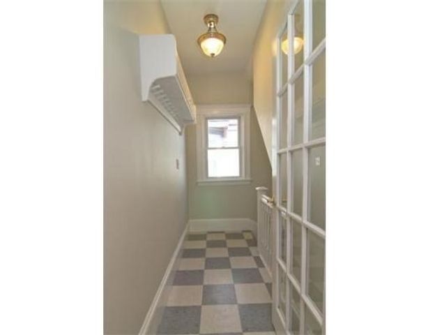 25 Saint Clements Street 1, Medford, MA 02155