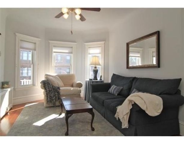 25 Saint Clements Street 1, Medford, MA 02155