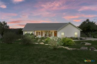 1699 Lake Ridge Boulevard, Canyon Lake, TX 78133