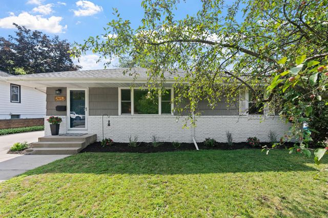 2652 Florida Avenue S, Saint Louis Park, MN 55426