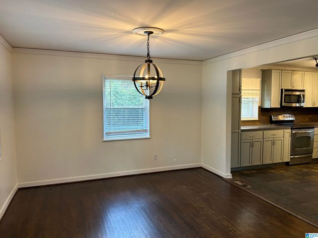 936 54TH STREET S, Birmingham, AL 35222