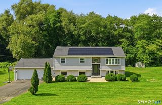 84 Possum Drive, New Fairfield, CT 06812