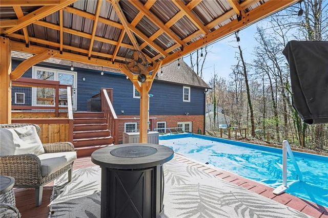 391 Link Road, Reidsville, NC 27320