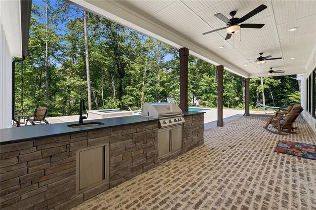 41 Birmingham Road, Ball Ground, GA 30107