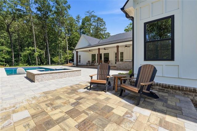 41 Birmingham Road, Ball Ground, GA 30107