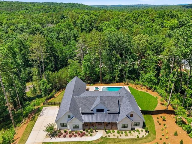 41 Birmingham Road, Ball Ground, GA 30107