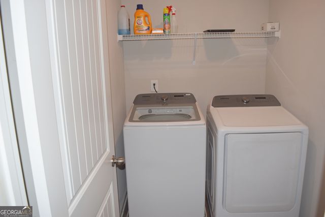 17 Ulsh Park Drive, Newnan, GA 30265