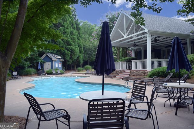 17 Ulsh Park Drive, Newnan, GA 30265