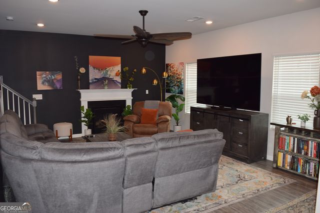 17 Ulsh Park Drive, Newnan, GA 30265