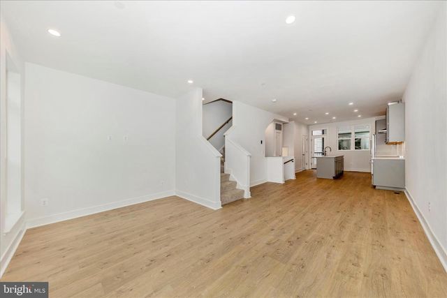 5410 GOSHAWK ALY, Bethesda, MD 20816