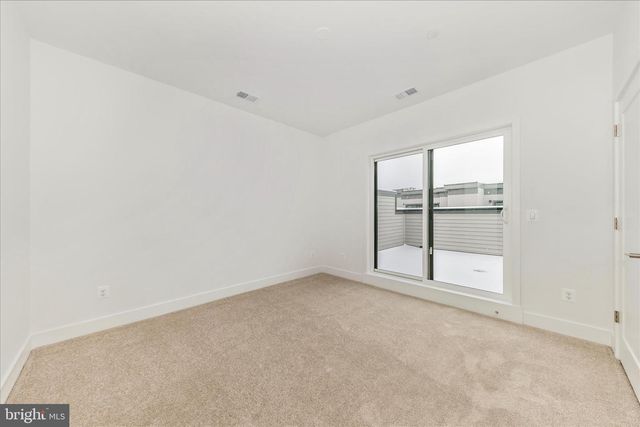 5410 GOSHAWK ALY, Bethesda, MD 20816