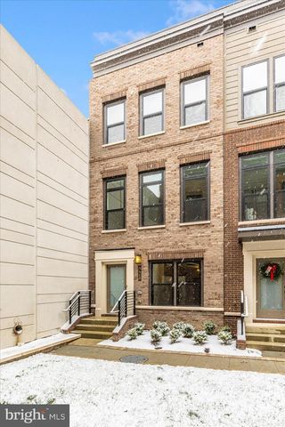 5410 GOSHAWK ALY, Bethesda, MD 20816