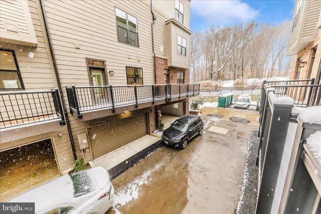 5410 GOSHAWK ALY, Bethesda, MD 20816