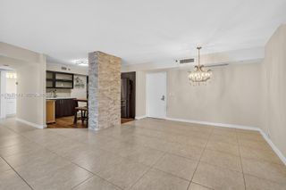 3500 Mystic Pointe Dr 302, Aventura, FL 33180
