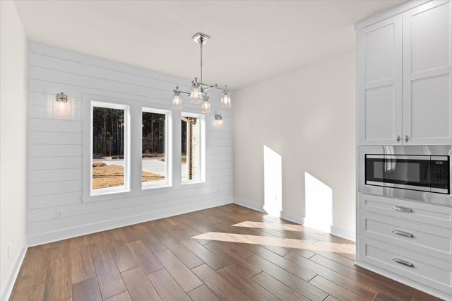 225 STONEBROOK CT, Gilmer, TX 75640