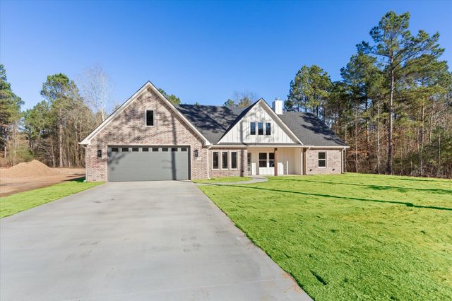 225 STONEBROOK CT, Gilmer, TX 75640