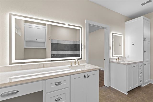 225 STONEBROOK CT, Gilmer, TX 75640