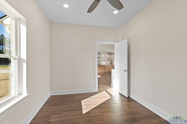 225 STONEBROOK CT, Gilmer, TX 75640