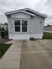 4770 Valley Hills Drive, Ravenna, OH 44266