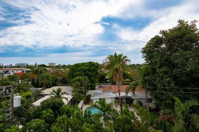 700 NE 14th Avenue 206, Fort Lauderdale, FL 33304