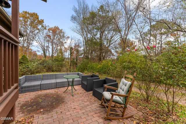 813 S New Era Road, Sevierville, TN 37862