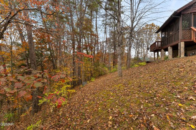 813 S New Era Road, Sevierville, TN 37862