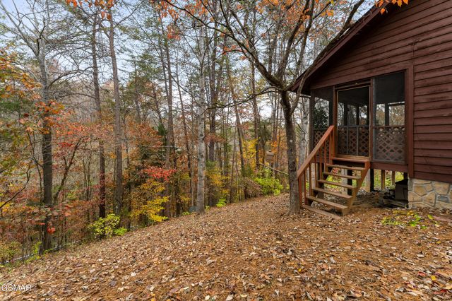 813 S New Era Road, Sevierville, TN 37862