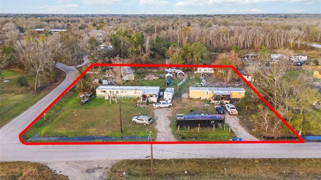 16118 County Road 897, Rosharon, TX 77583