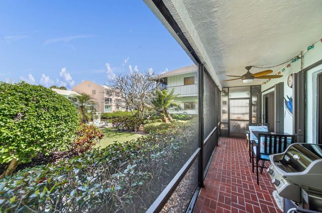 4083 SE Centerboard Lane 3-a, Stuart, FL 34997