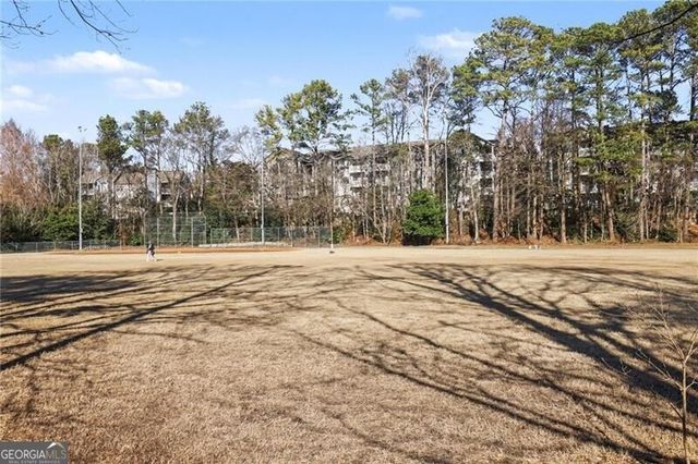 311 Peachtree Hills Avenue NE 4A, Atlanta, GA 30305