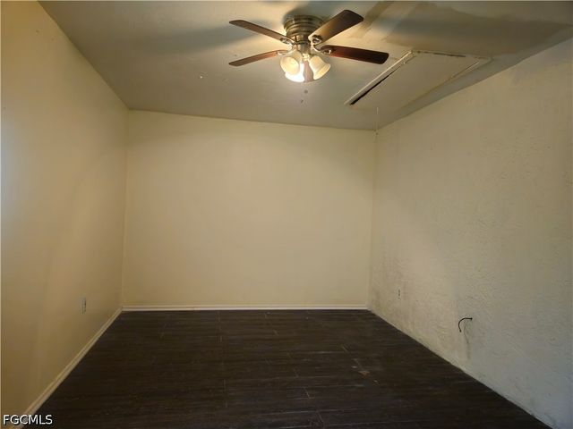 4020 26th ST SW, Lehigh Acres, FL 33976