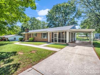 255 Smith Grove Road, Forest City, NC 28043