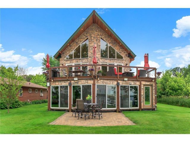 5050 210th Street, Forest Lake, MN 55025