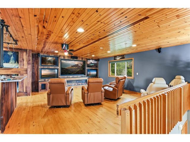 5050 210th Street, Forest Lake, MN 55025